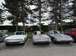 005 Die Ersten SM Am Hotel